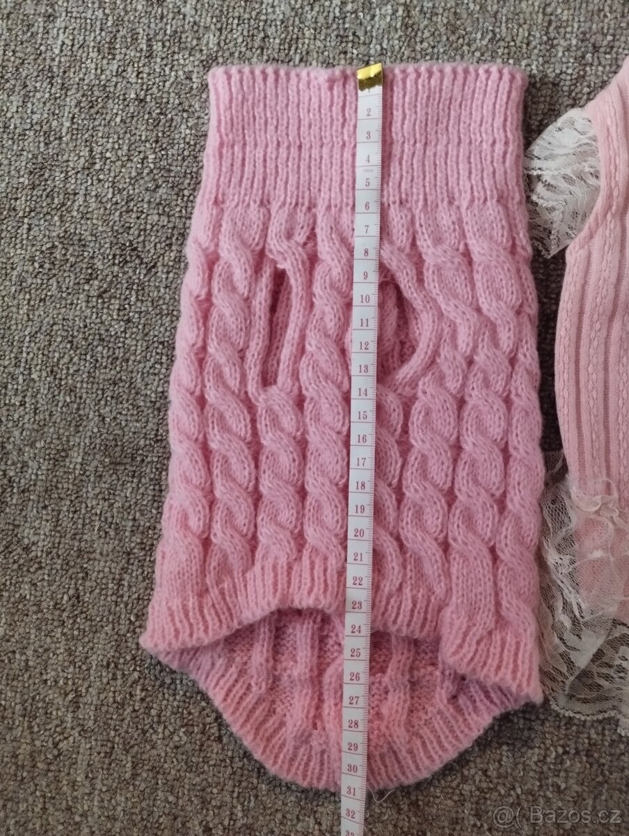 Nové oblečky pro malého psa - 2