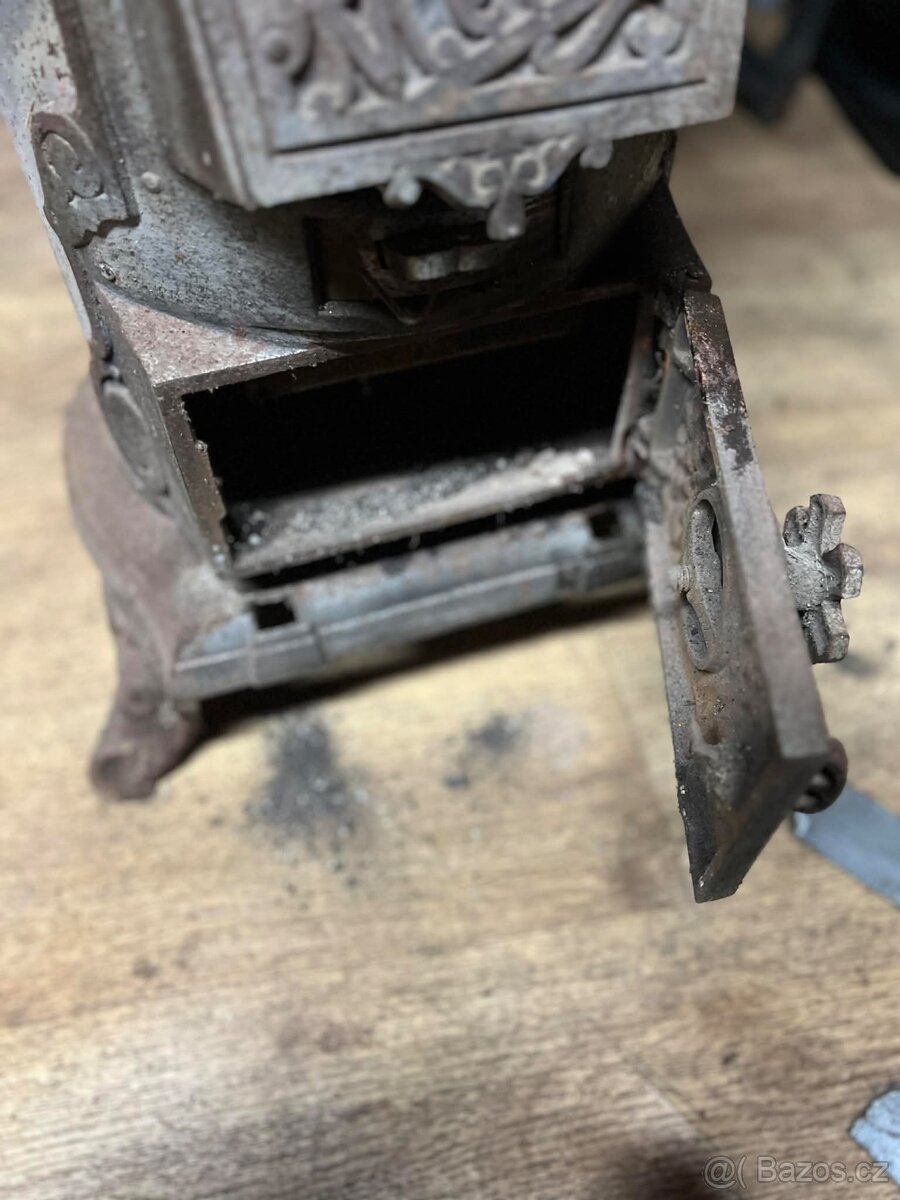 Stará kamna Meteor 76 - 2