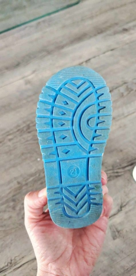 chlapecké botasky 21 - 2