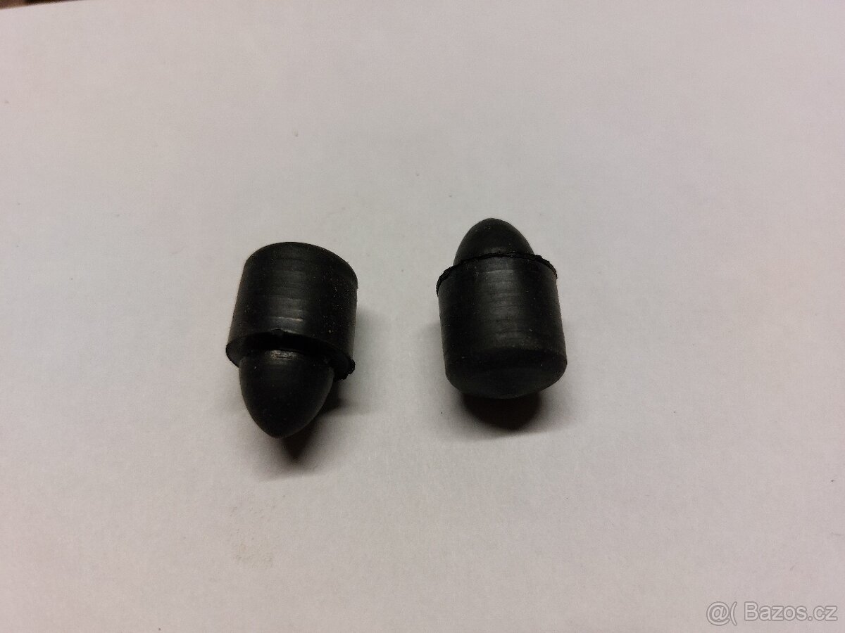 Doraz dveří na blatník Škoda 110r - 2