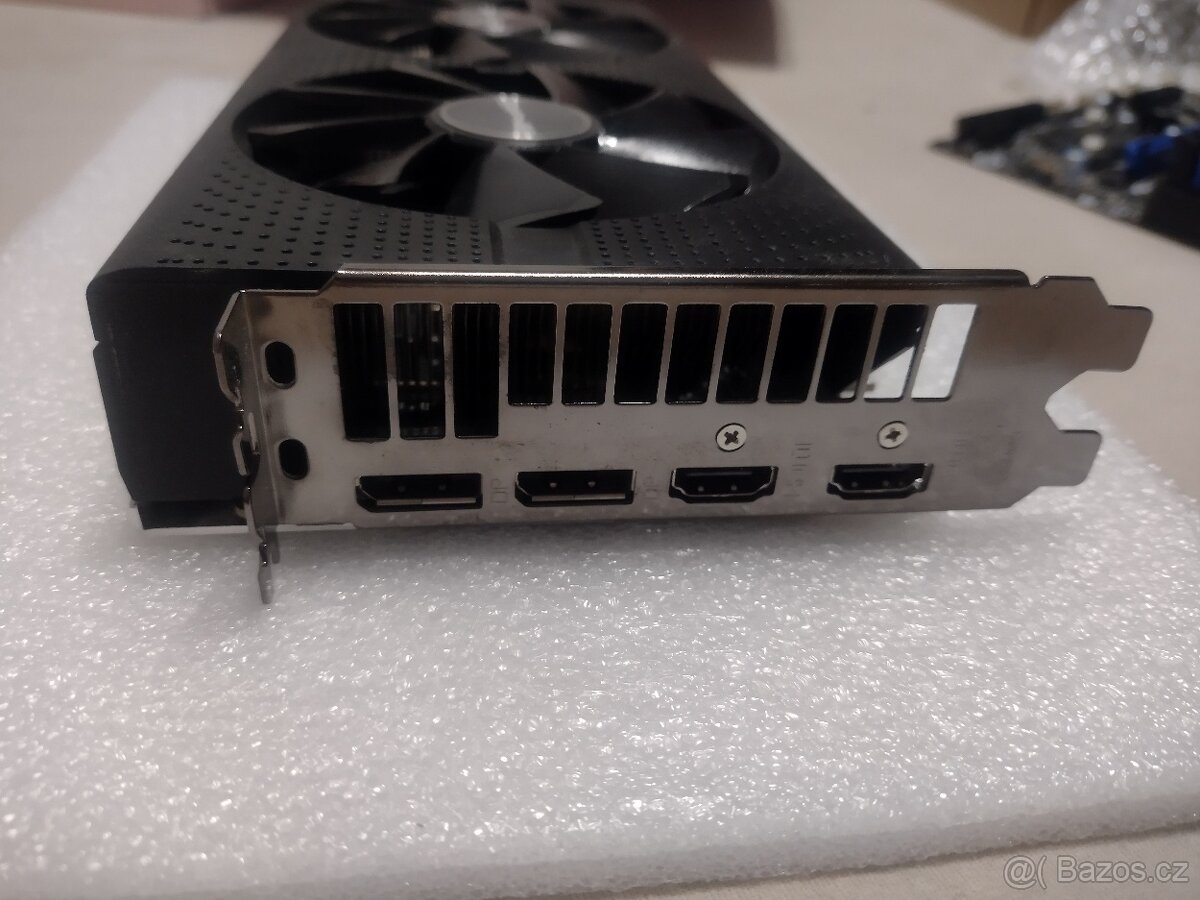 SAPPHIRE PULSE Radeon RX 570 OC 8G - 2