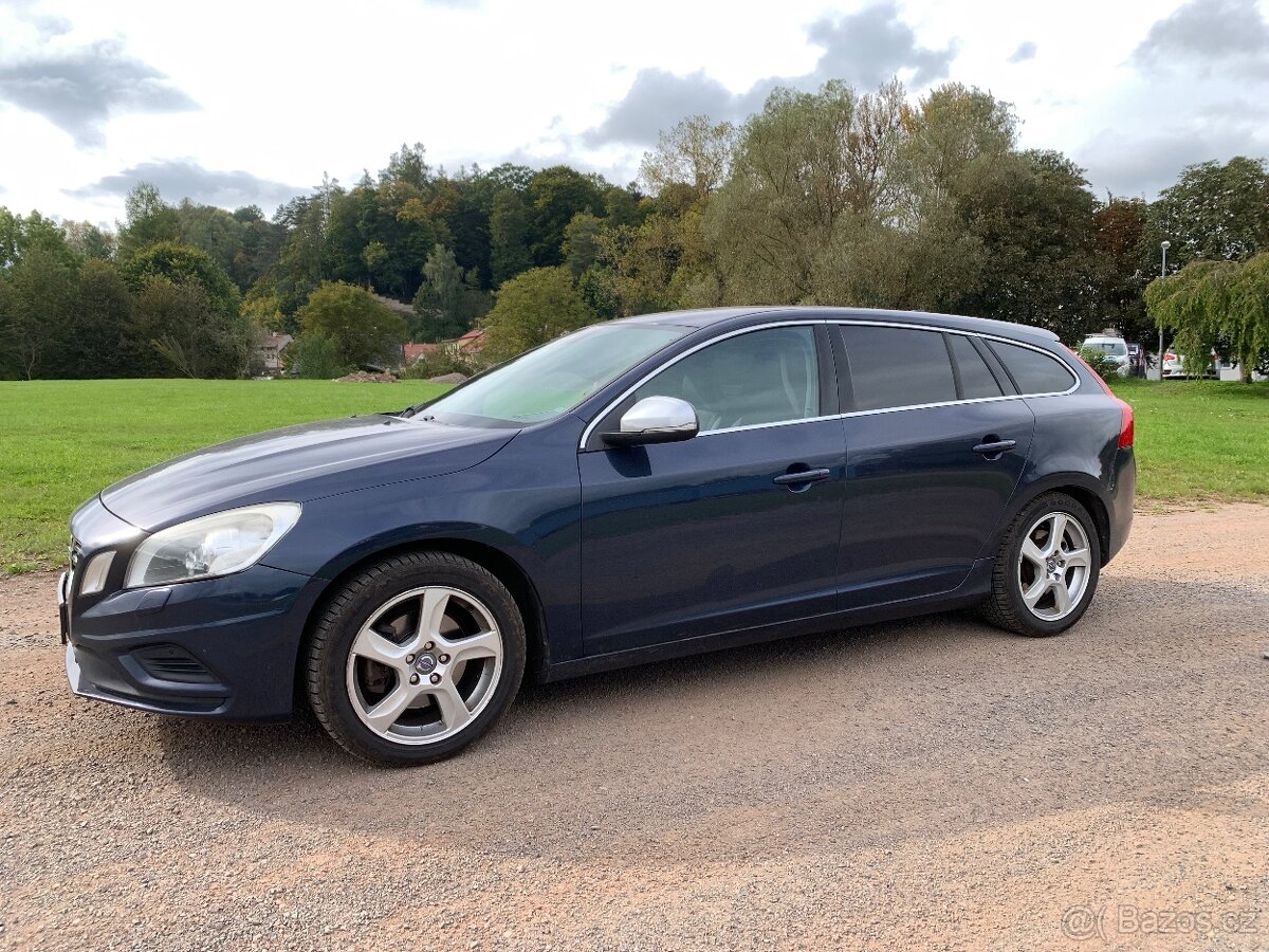 VOLVO V60 2.0 5 VÁLCE AUTOMAT - 2