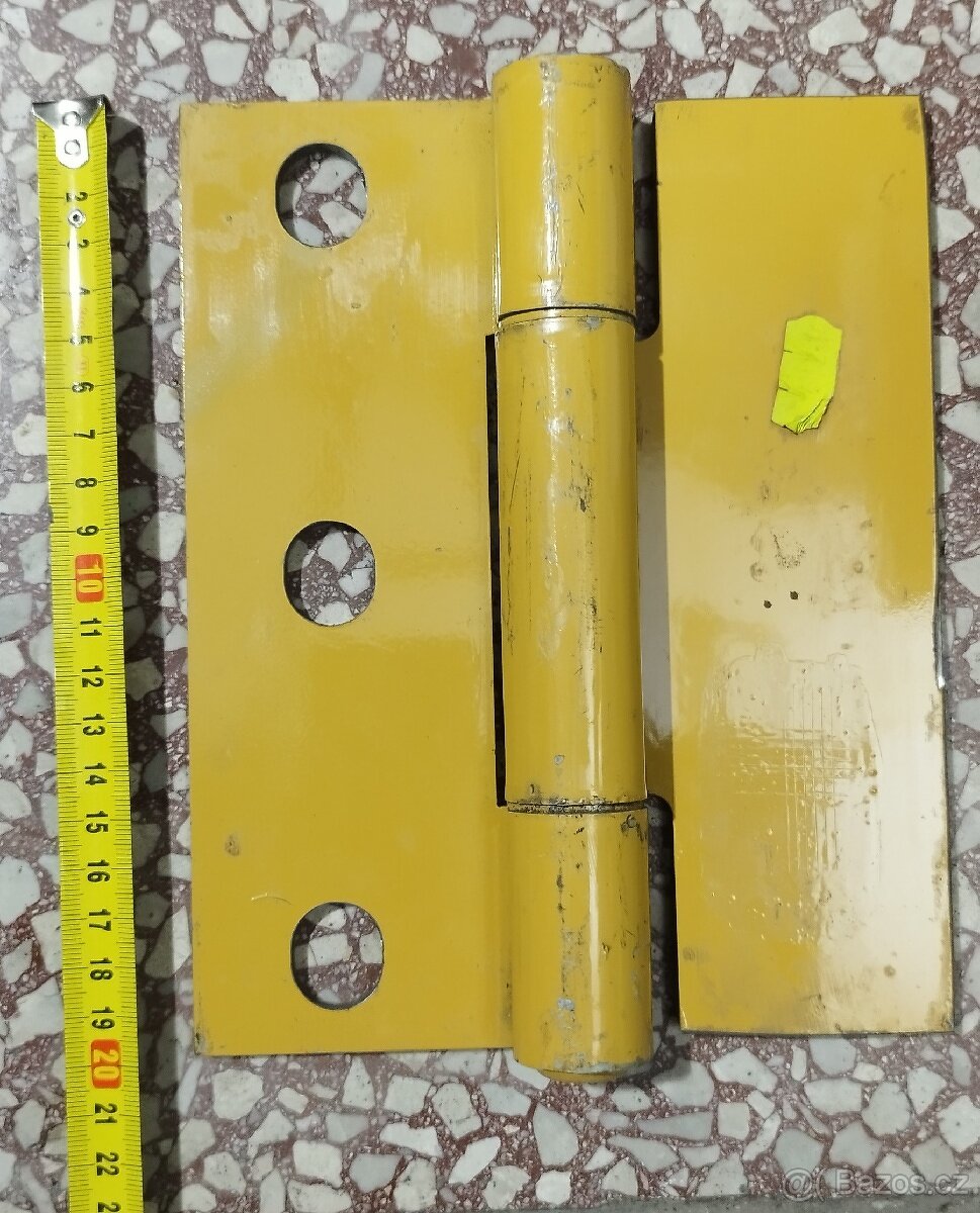 Kovové panty velké - 2