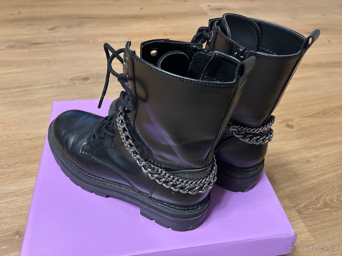 Dívčí zimní boty na platforme vel 37 - 2