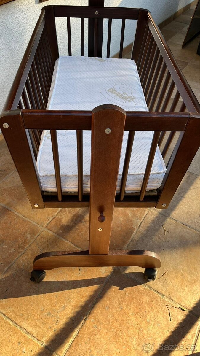 Dětská kolébka s kolečky - 2