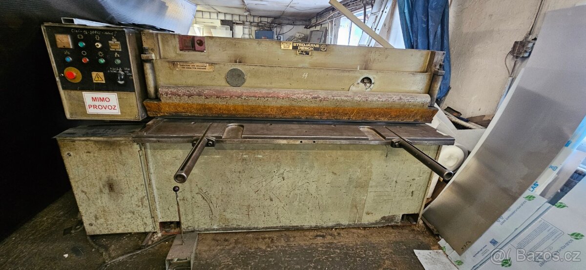 Tabulové nůžky 2m - 2