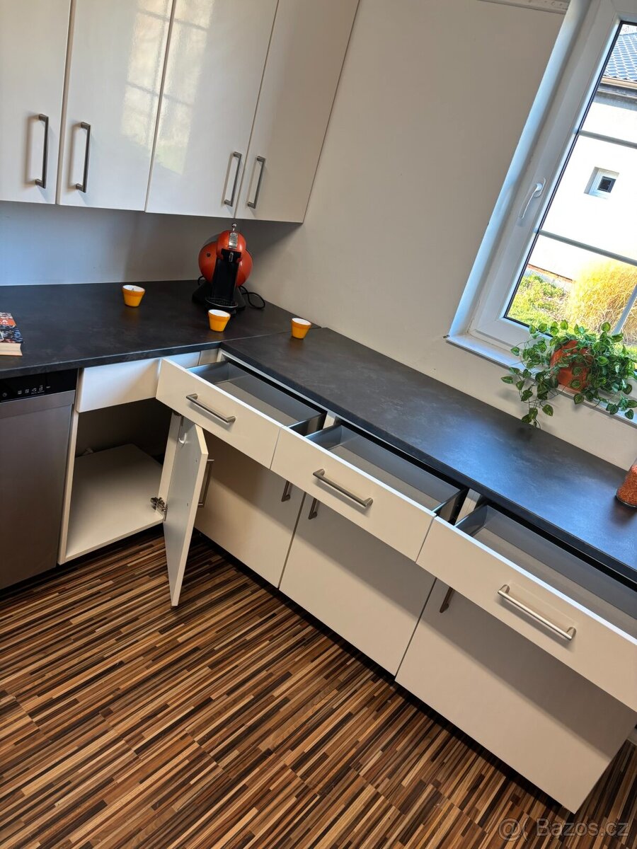 Moderní krémová kuchyně MARGOT - 2