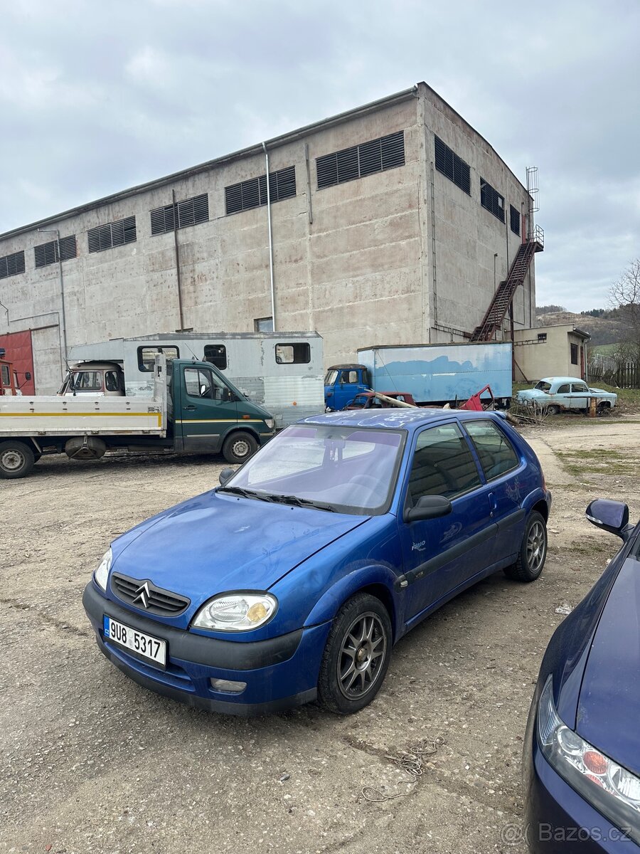 Citroen Saxo 1.4 vts - 2