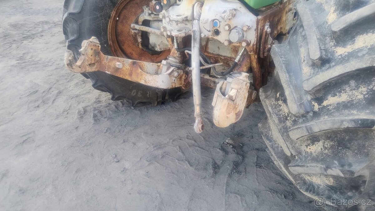 Díly na Fenst 817 Vario r.2004 - 2