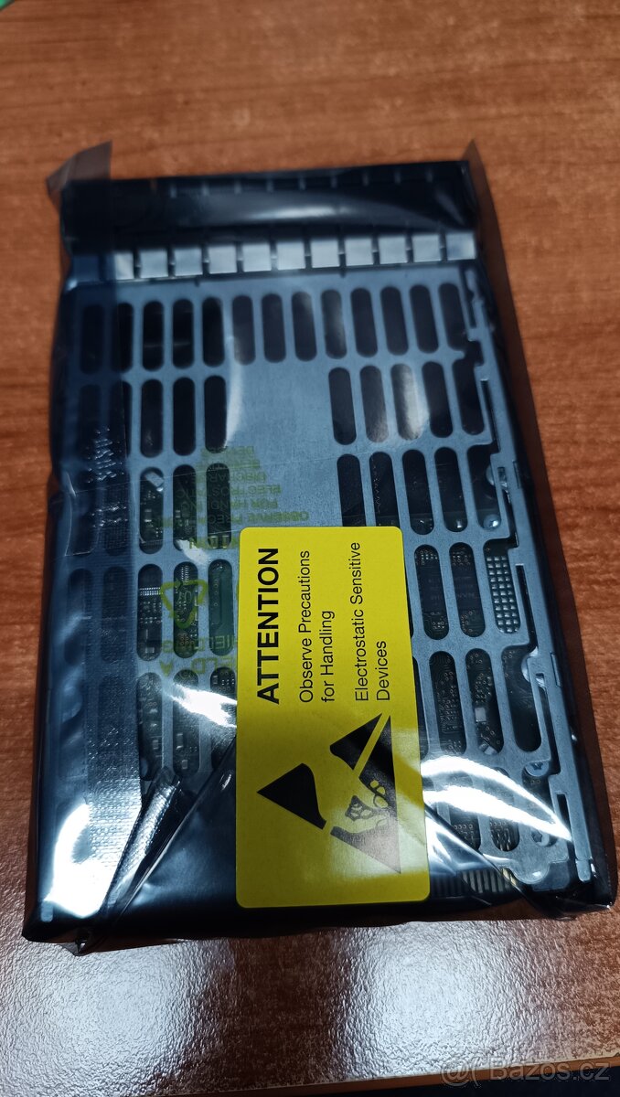 Prodám HDD - HP 600GB SAS - 1.900,-Kč - 2
