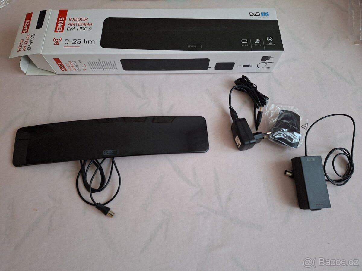 pokojová digitální TV anténa EMOS EM-HDC3 - 2