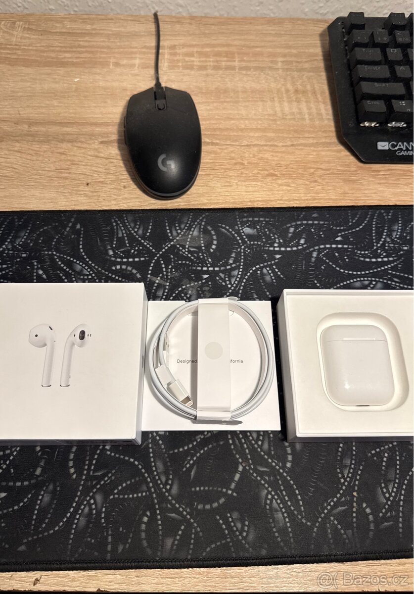 Apple AirPods 2019 - 2