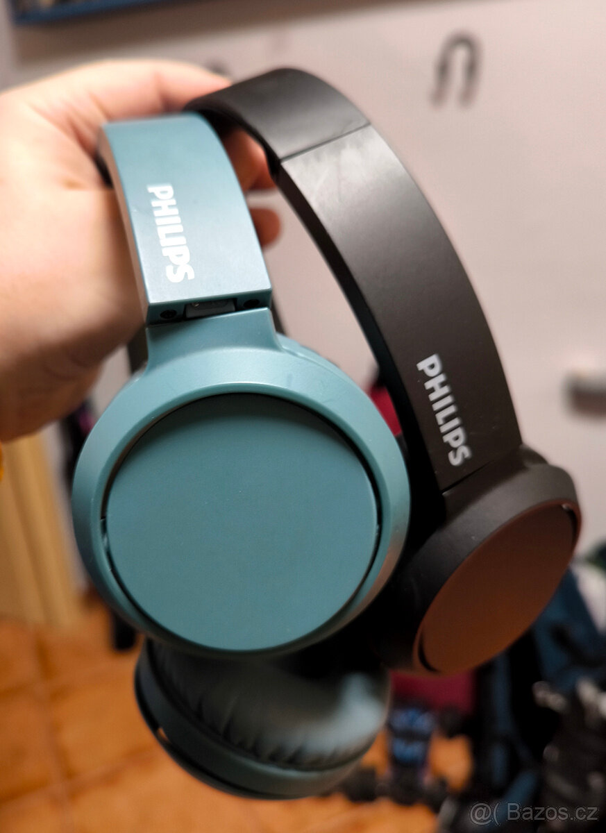 Bezdrátová sluchátka Philips TAH4205 – Prodám 2ks - 2