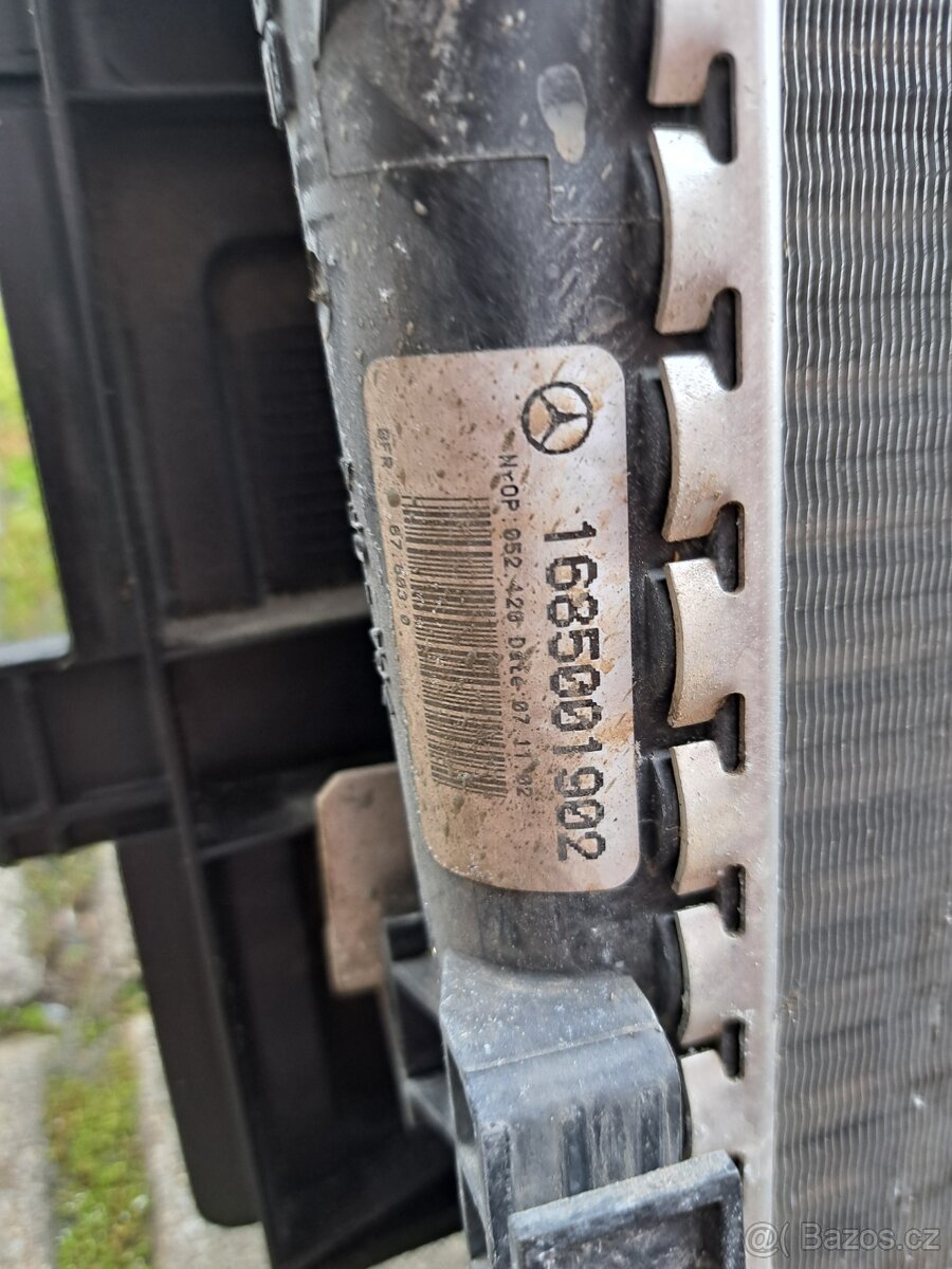 Mercedes A R. 2004, chladiče, nádobka atd.. - 2