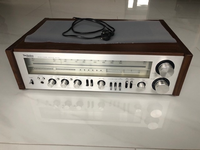 TECHNICS SA 700 - 2