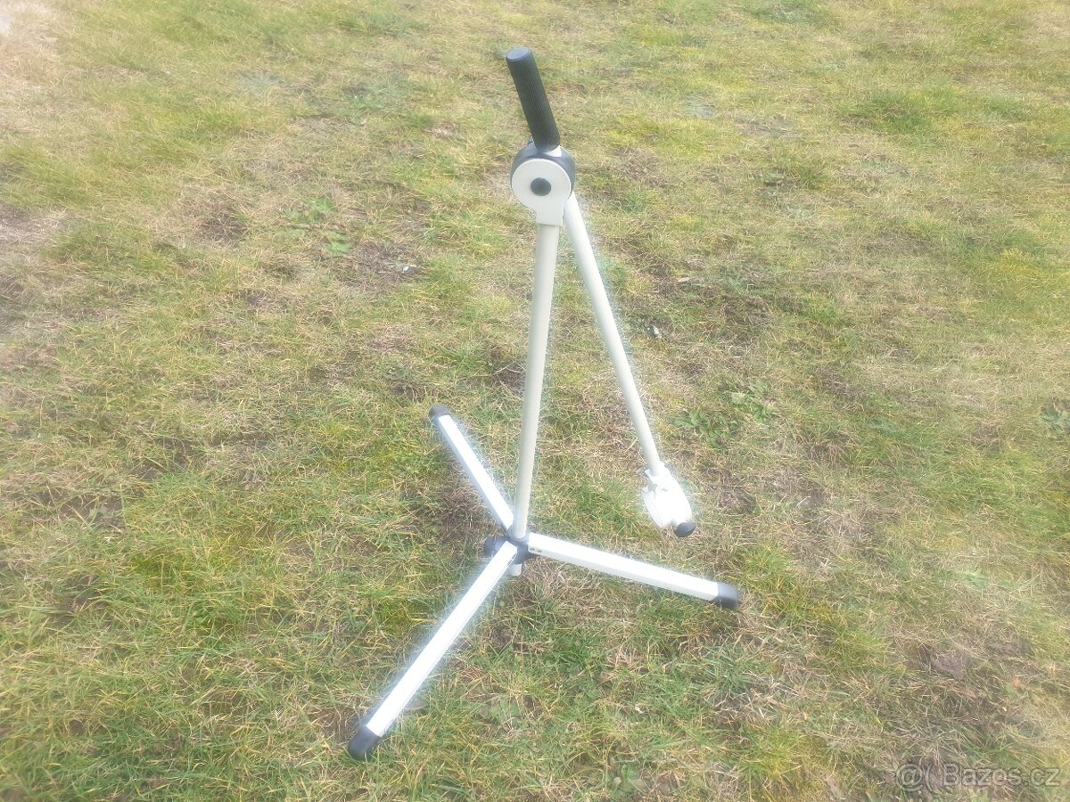 Mikrofonní stojan - 2