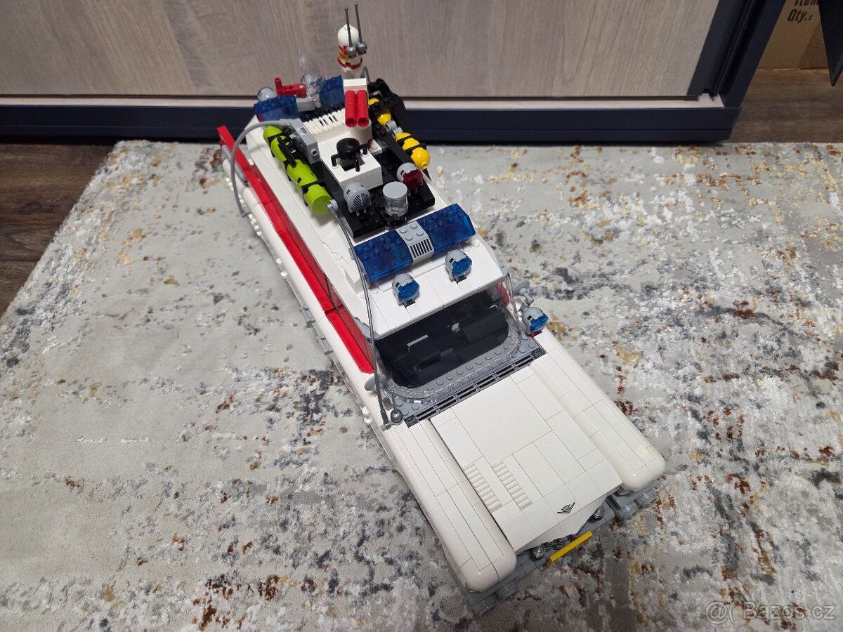 Lego Icons 10274 Ghostbusters Ecto-1 - 2