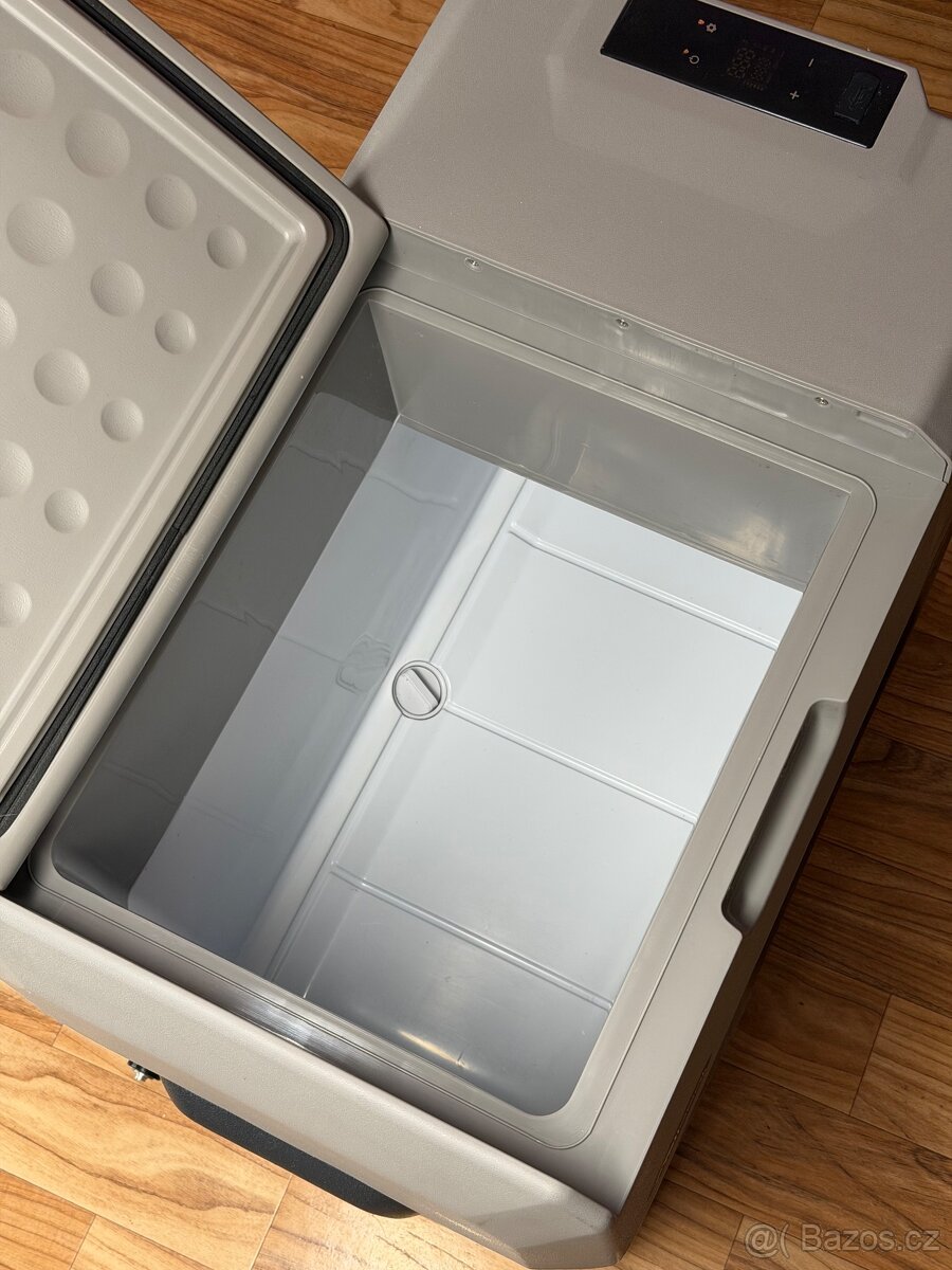 Autochladnička Yeticool BX40GREY - 2