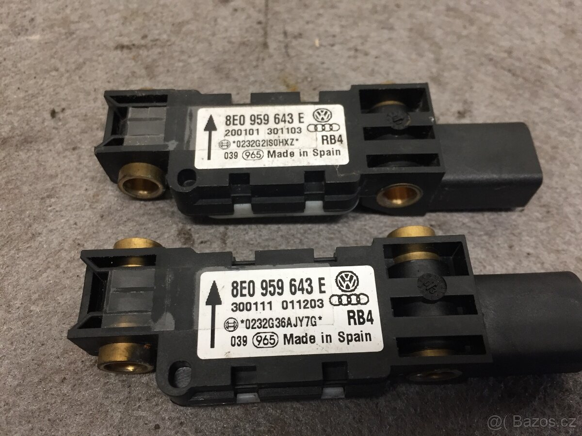 AUDI A4 B6, B7 2000-2007 - SENZORY NÁRAZU 8E0 959 643 E - 2