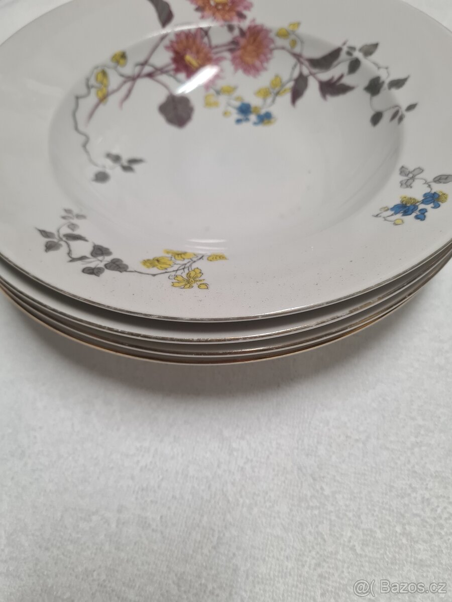 Thun starý set nádobí porcelán - 2