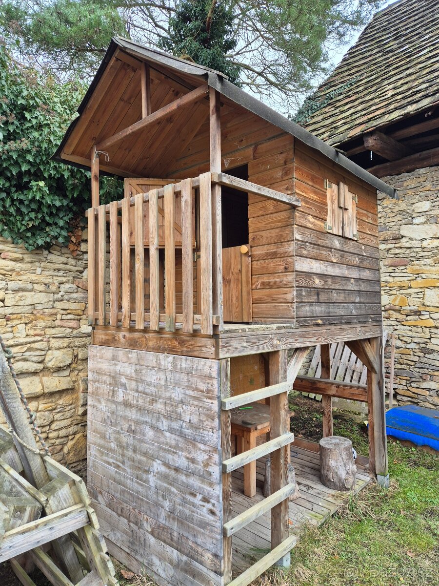 Dětský drevěný domeček - 2