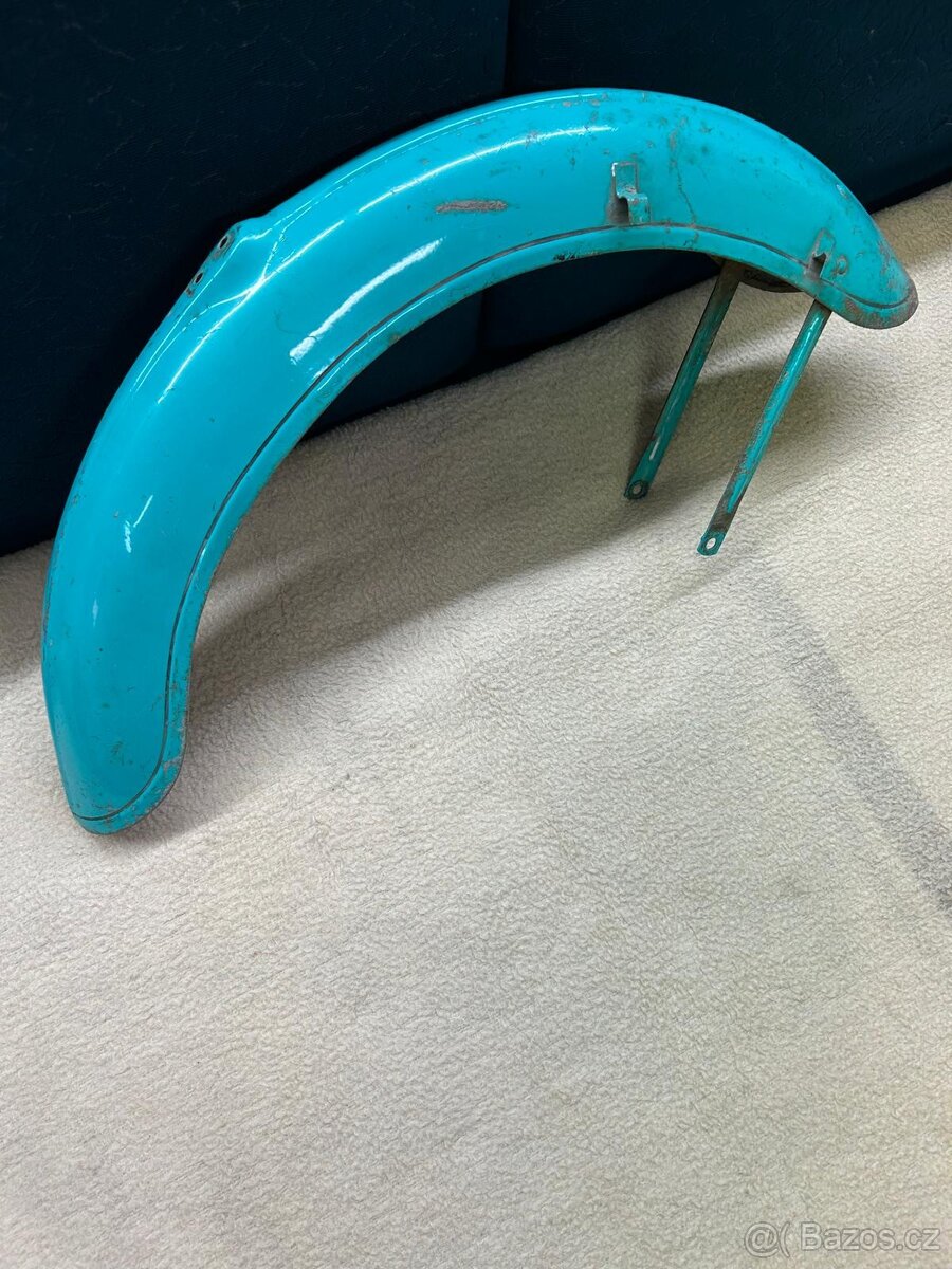 Prodám přední blatník - 2