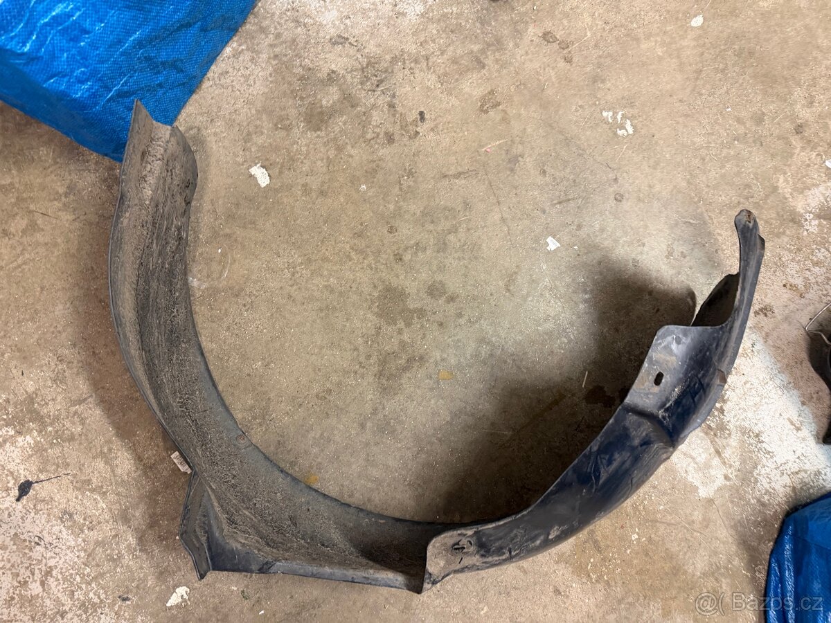 Superb 2012, podběh, světlo, Octavia krytky - 2