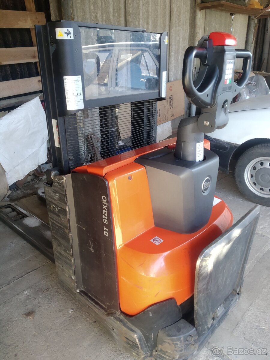 Paletový vozík - 2