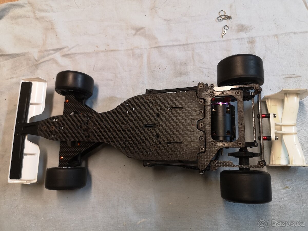Xray X1 2016 - 2