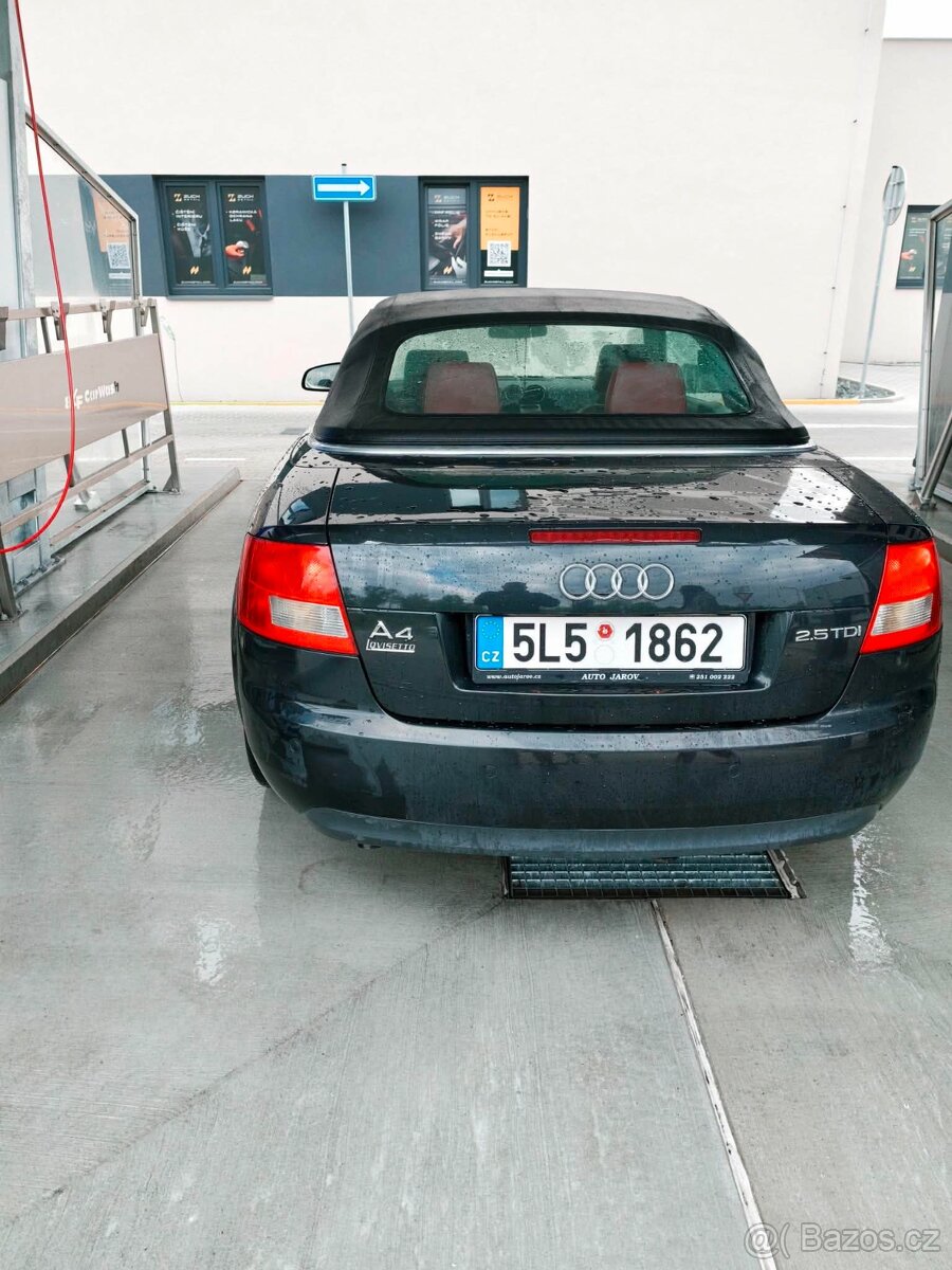 Audi a4 2,5 automat 120kw - 2