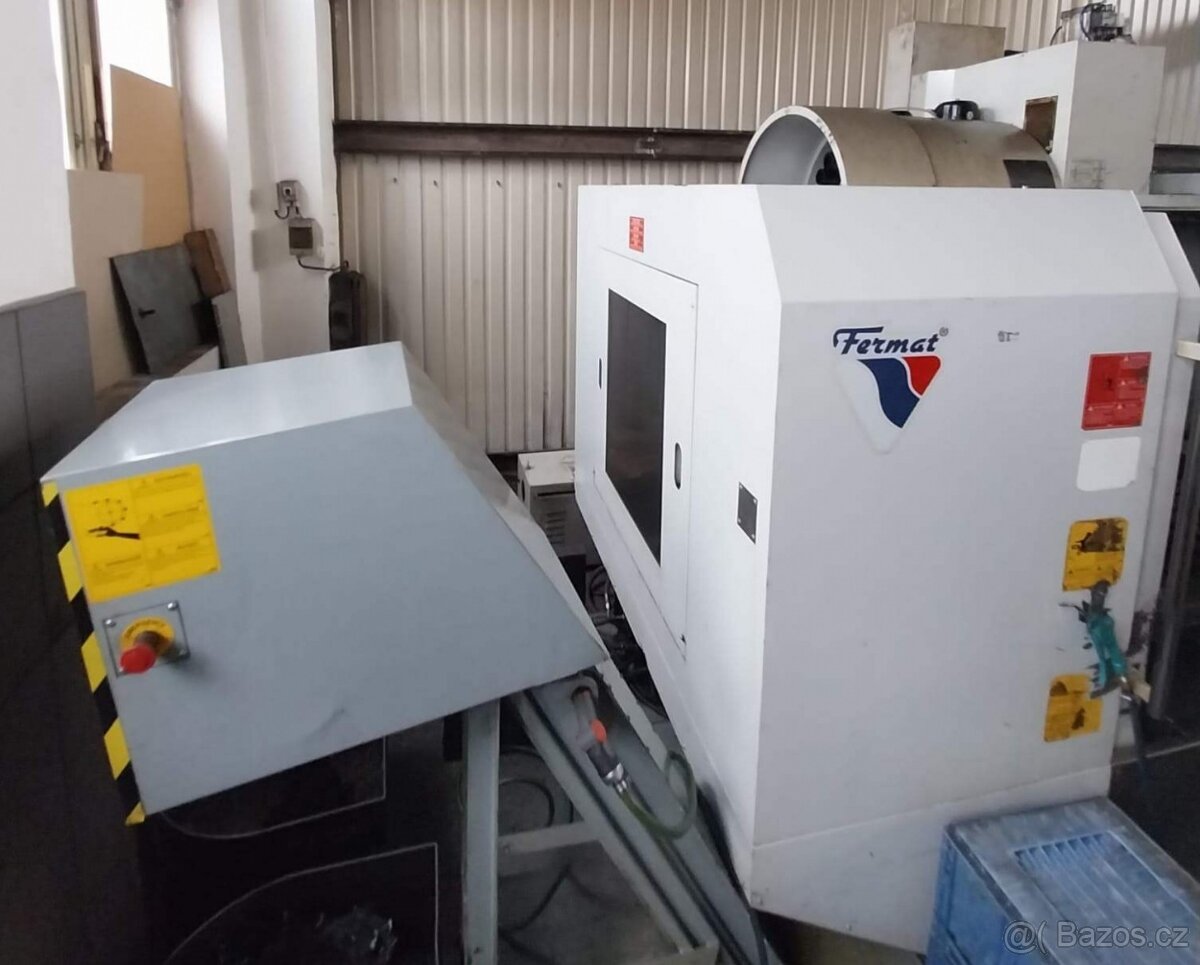 CNC vertikální obráběcí centrum VMF 1000 - 2