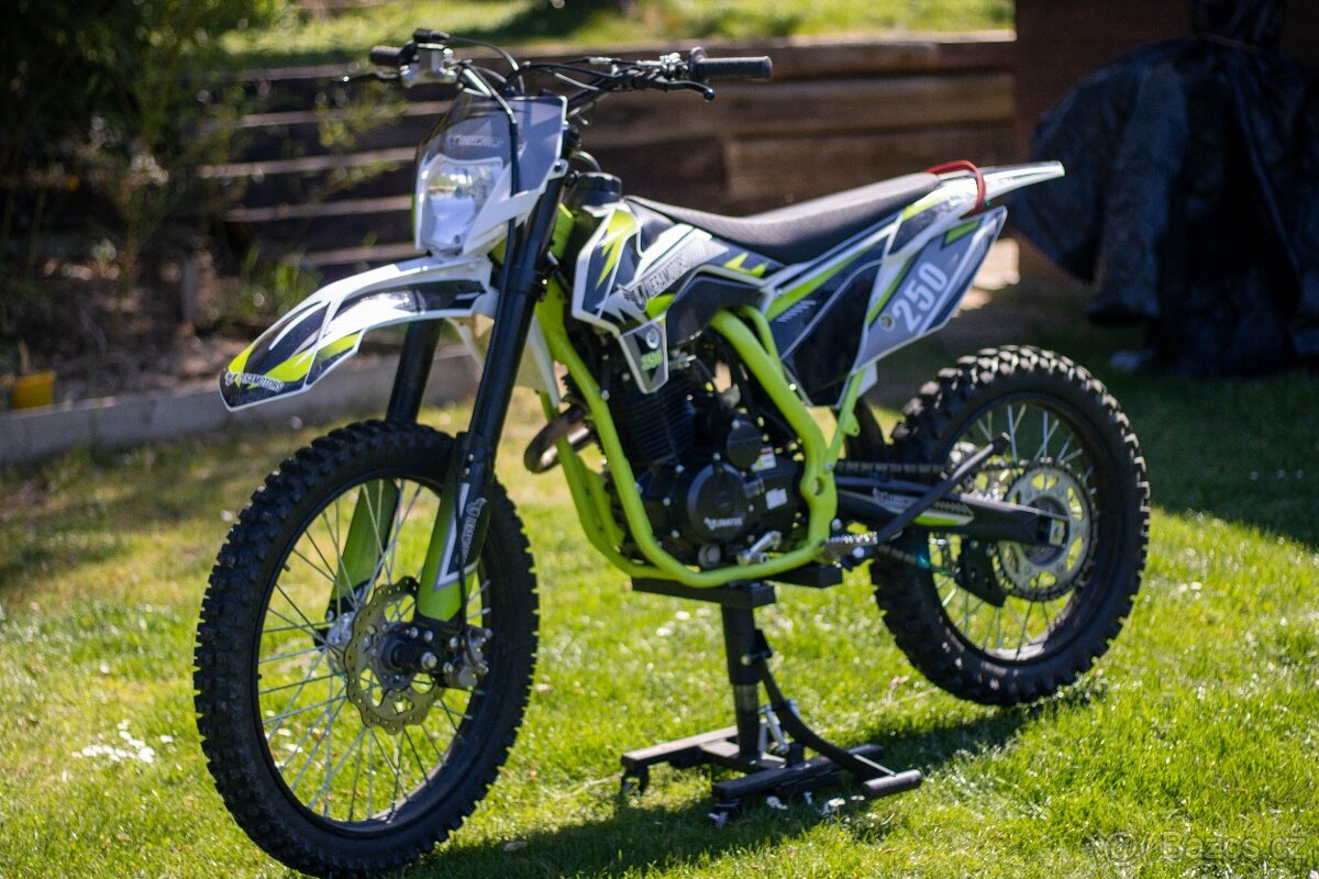 Pitbike Leramotors Killer 250ccm