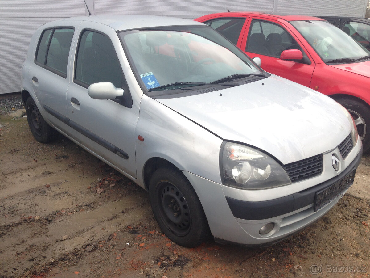 Renault Clio 1,2 16V 2002 - díly - 2