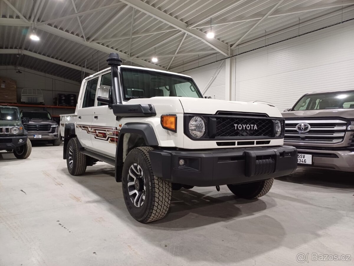 Toyota Land Cruiser 79 Pick-up. AUTOMAT 2,8TD 4X4 ,New 24