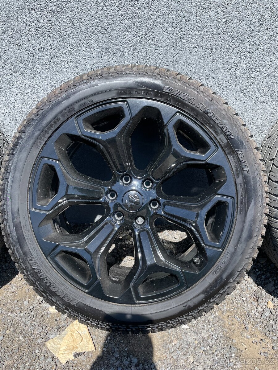 Originál kola Dodge RAM 1500 LIMITED R22