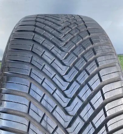 Pneumatiky Continental 225/45/18,255/40/18 DOT23 - 2