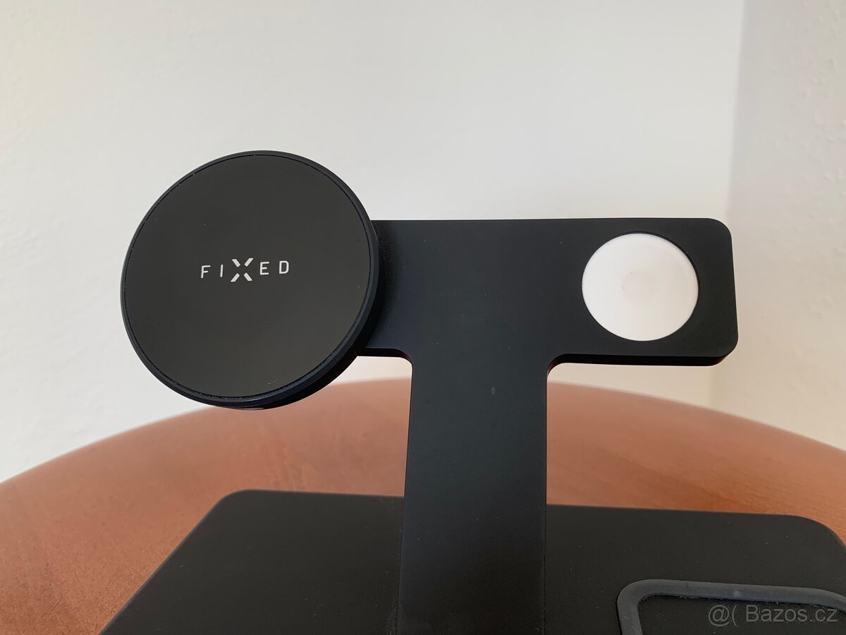 Bezdrátová nabíjecí stanice FIXED - 2