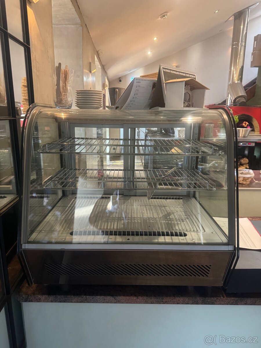 Chladící vytrína - 2