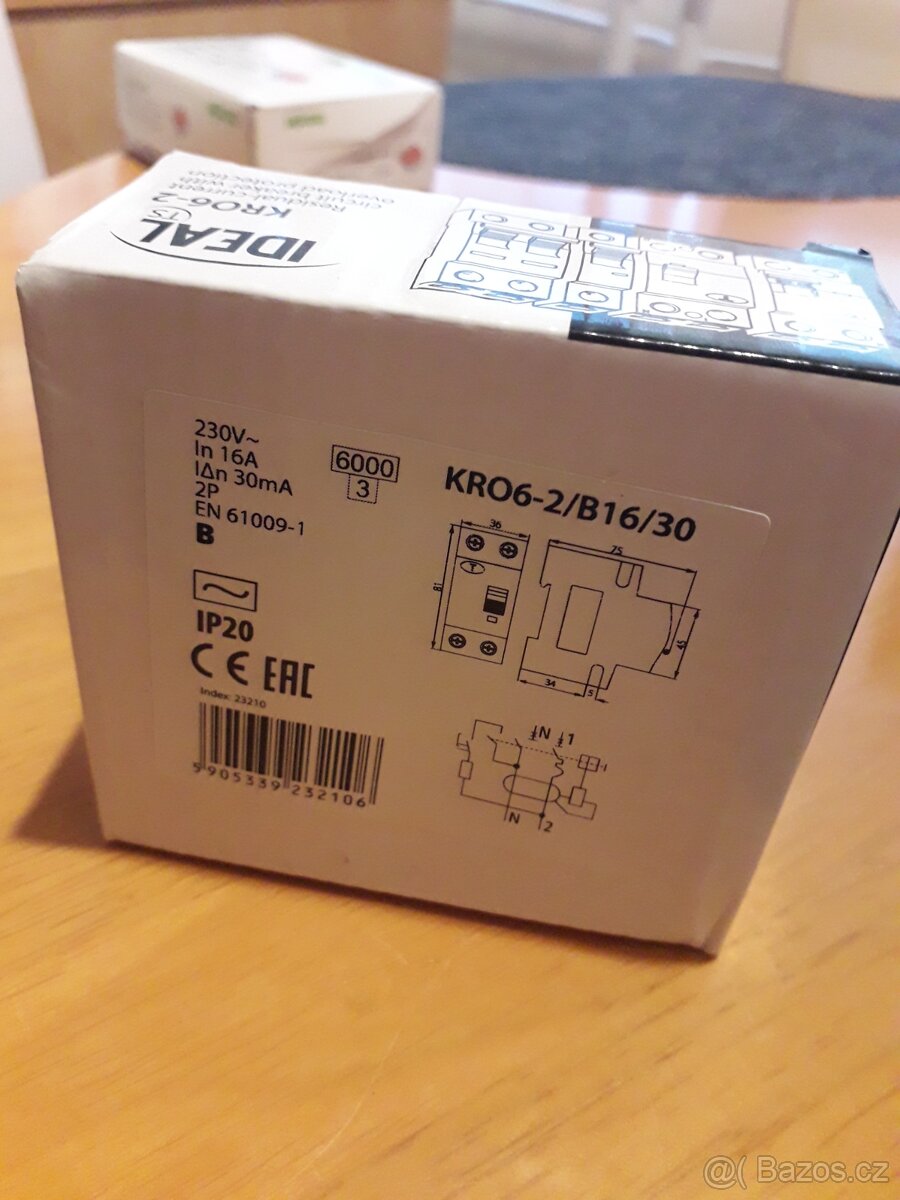 Proudový chránič s jištičem - 2