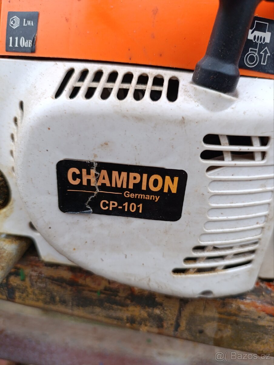 Motorová pila CHAMPION - 2