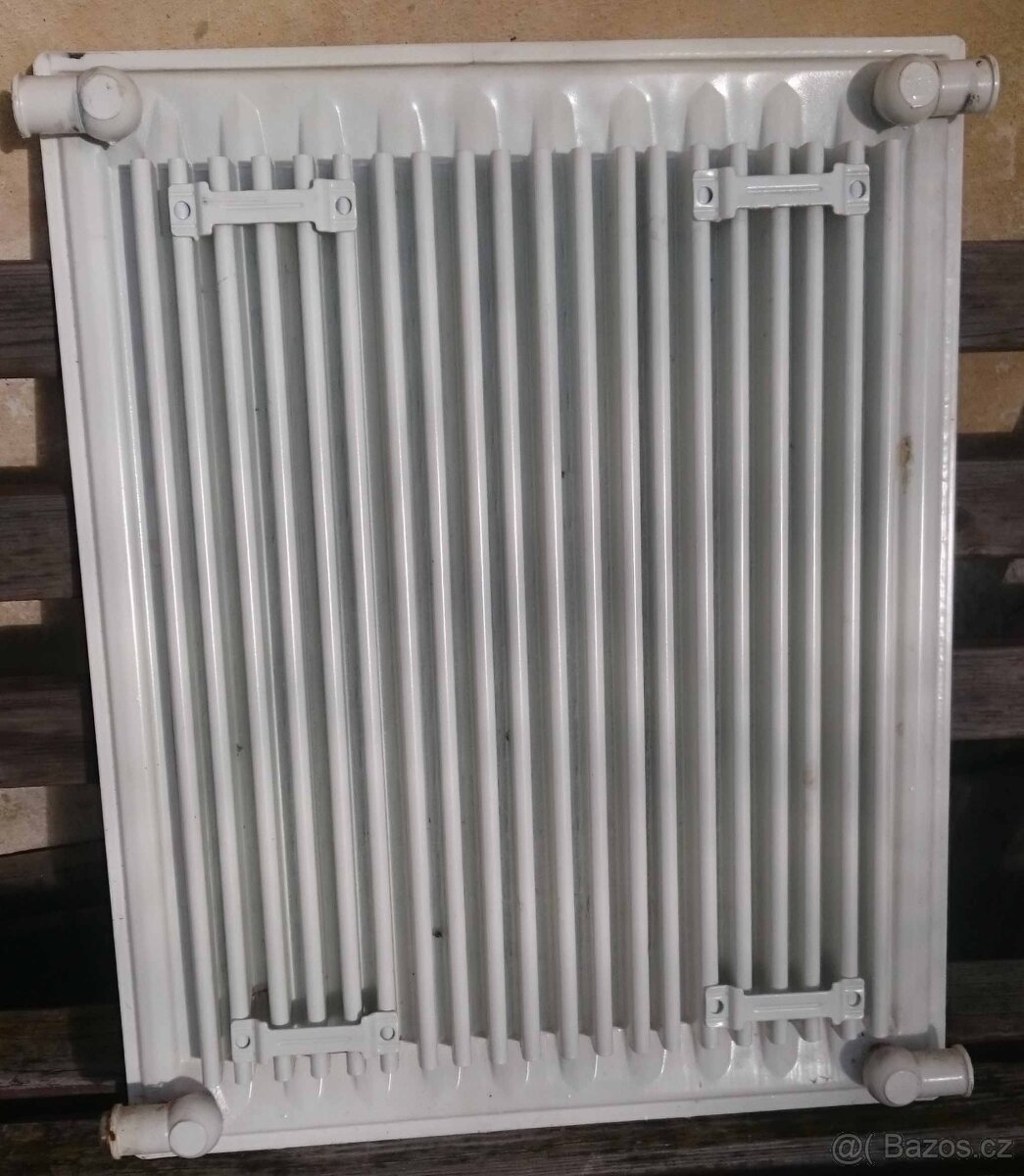 Deskové radiátory - 2