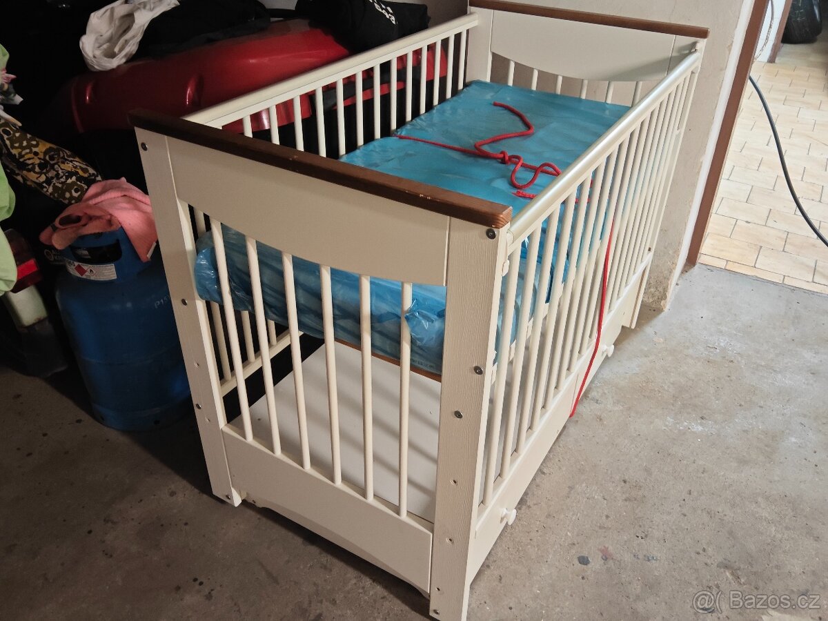 Dětská postýlka - 2