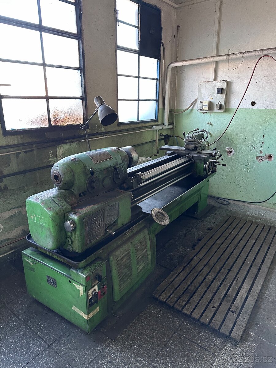 Soustruh TOS Trenčín / TYP: SV 18R - 2