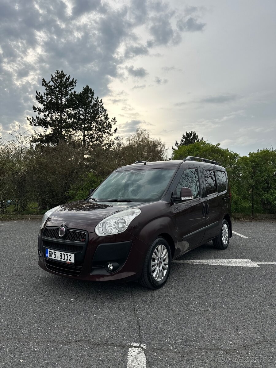 Fiat Doblo 2.0 JTD 99kw 7-míst - 2