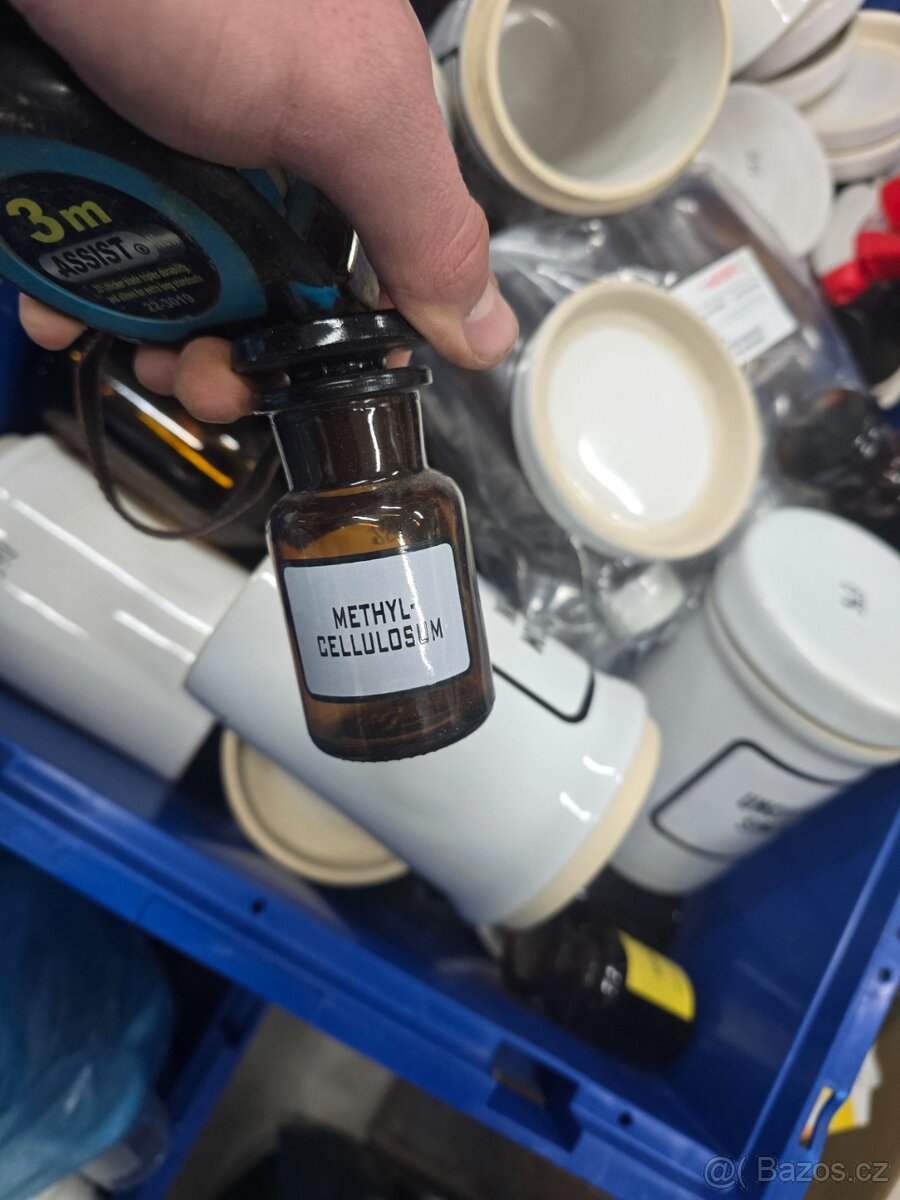 Keramické a skleněné nádoby - 2