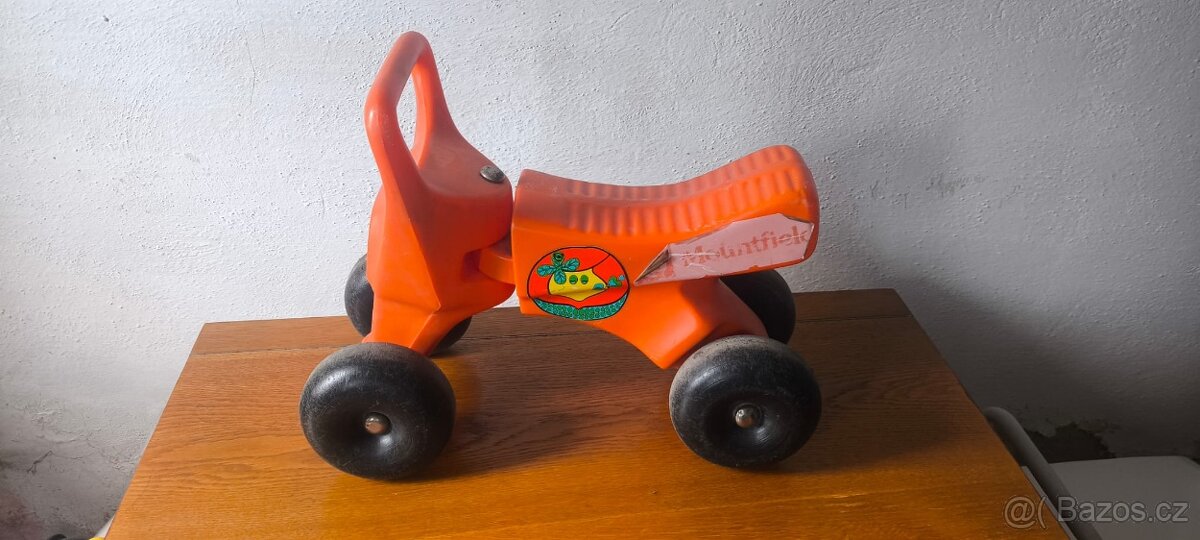 Motorky, koloběžky - 2