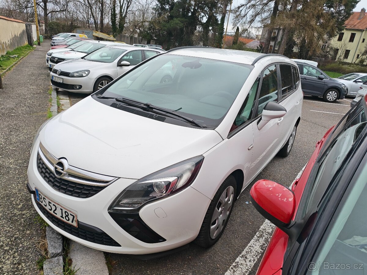 Opel Zafira C 2.0 CDTI 96 KW - 2