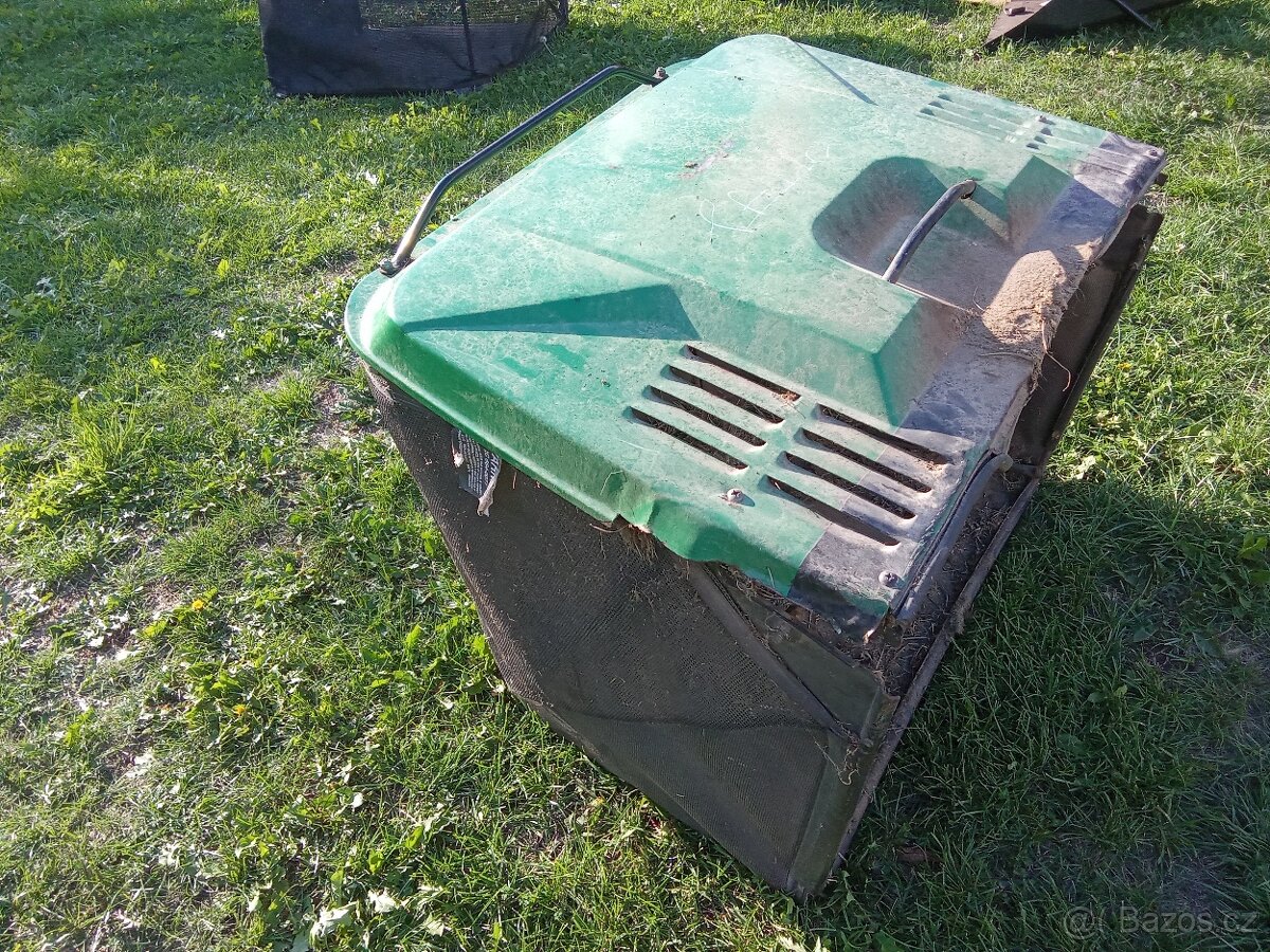 Koš na zahradní traktor MTD - 2