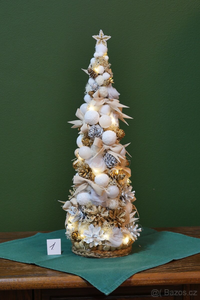 Vánoční stomeček 42cm světelný - 2