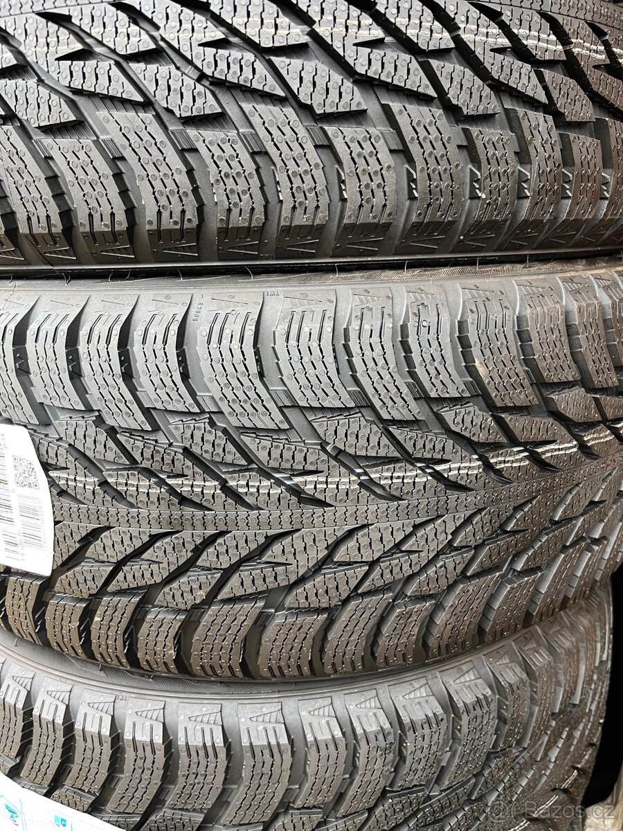 225/40 R18 Nokian HAKKAPELLITA R3 - nové zimní pneumatiky - 2